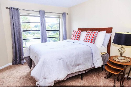 SERENE 2 BEDROOM 2 BATH CONDO - image 2