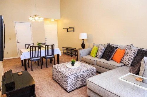 SERENE 2 BEDROOM 2 BATH CONDO - image 3