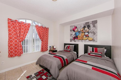 Mickey's Lake Villa 2 - image 27