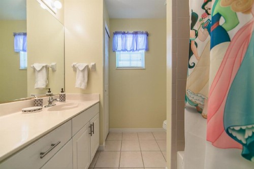 Mickey's Lake Villa 2 - image 34