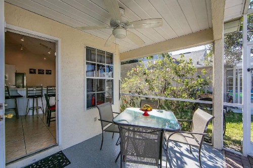 Mickey's Lake Villa 2 - image 8