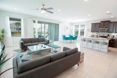 Home With Pool & Waterpark On Site Near Disney! - image 9