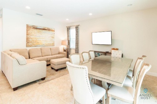 Lovely Home With Free on-site Waterpark! - image 7