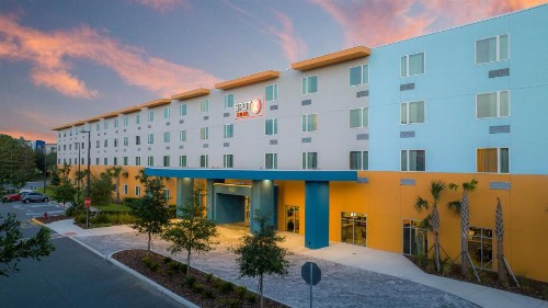 SPOT X Hotel - Orlando - image 7