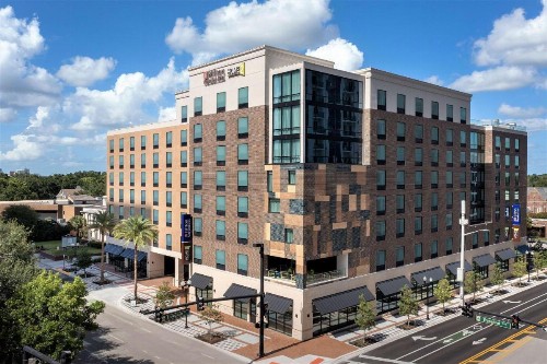 Home2 Suites by Hilton Orlando Downtown FL - image 1