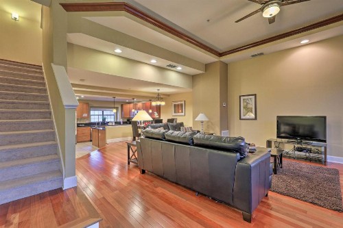 Spacious Disney World Getaway with Resort Perks - image 8