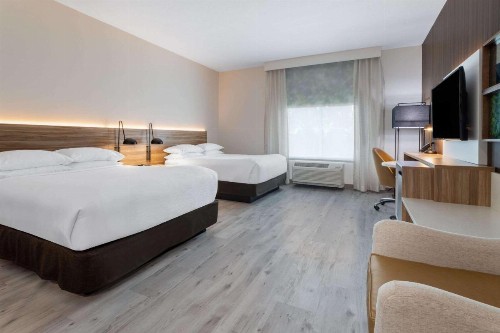 Wyndham Garden Orlando Airport - image 7