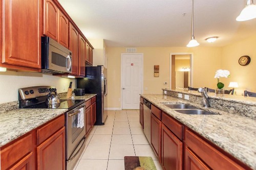 Vista Cay Luxery 2 Bedroom Condo - image 6