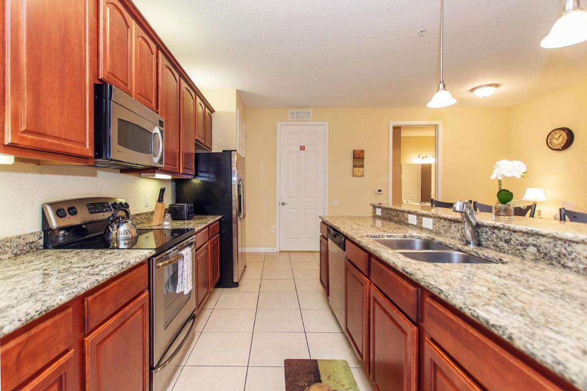 Vista Cay Luxery 2 Bedroom Condo - image 6