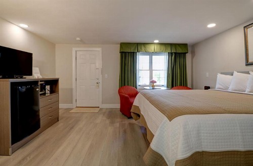Skaket Beach Motel - image 14