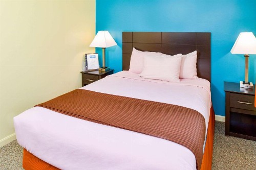 Rodeway Inn Orleans - Cape Cod - image 34