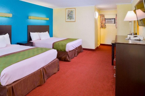 Rodeway Inn Orleans - Cape Cod - image 40