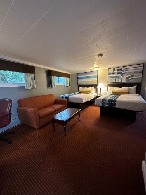 Rodeway Inn Orleans - Cape Cod - image 43