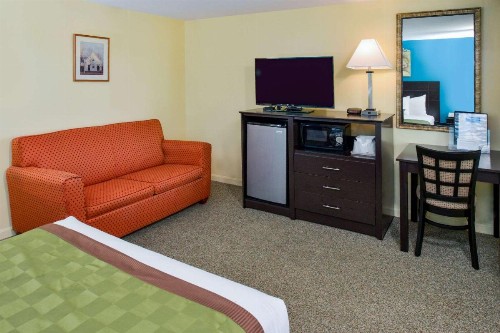 Rodeway Inn Orleans - Cape Cod - image 48