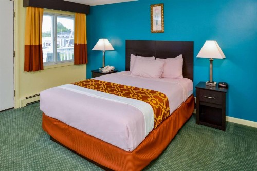Rodeway Inn Orleans - Cape Cod - image 5