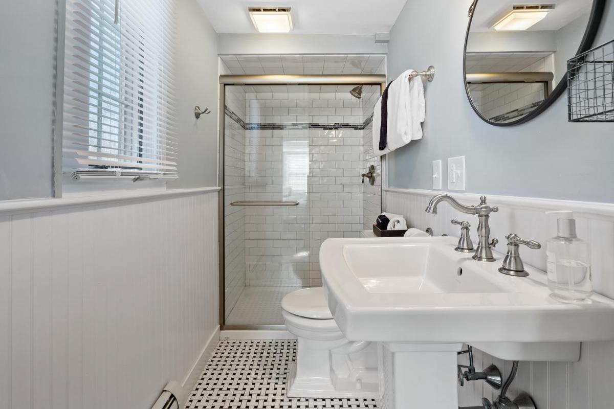 The Parsonage Inn - image 3
