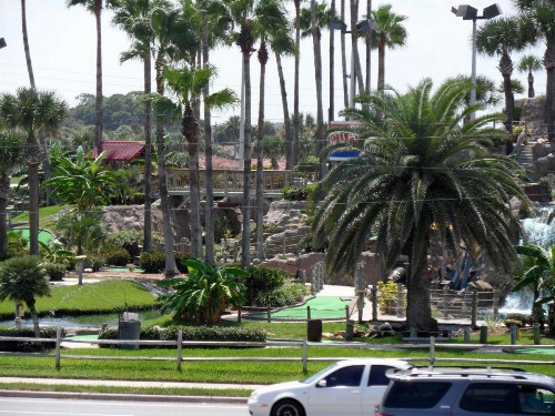 Driftwood Beach Motel - image 17