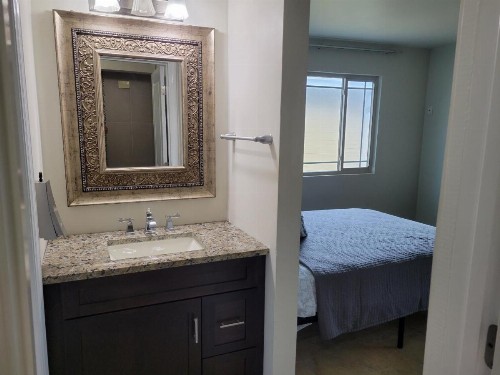 Driftwood Beach Motel - image 33