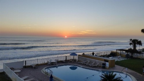 Driftwood Beach Motel - image 41