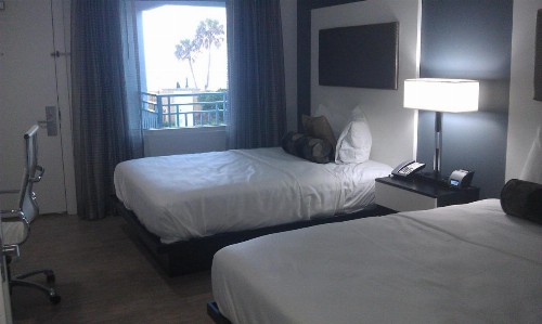 Lotus Boutique Inn and Suites - image 2