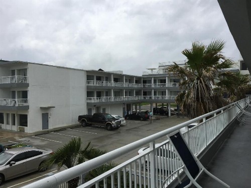 Days Inn by Wyndham Ormond Beach Mainsail Oceanfront - image 23