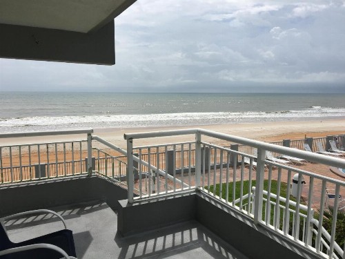Days Inn by Wyndham Ormond Beach Mainsail Oceanfront - image 34