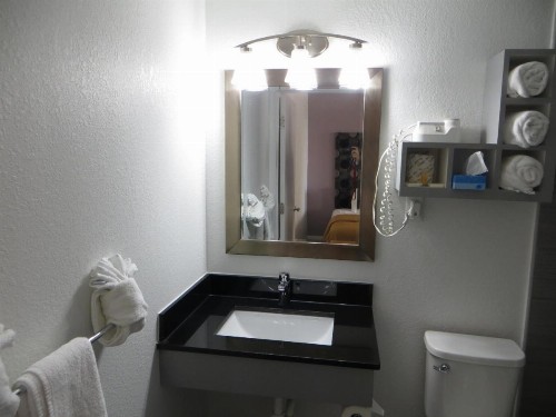 Days Inn by Wyndham Ormond Beach Mainsail Oceanfront - image 38