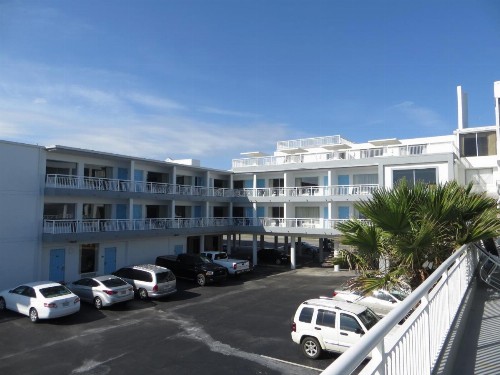 Days Inn by Wyndham Ormond Beach Mainsail Oceanfront - image 44