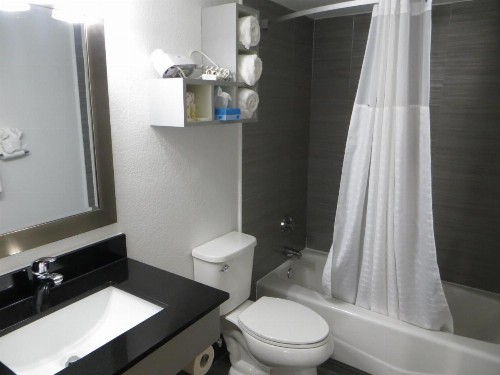 Days Inn by Wyndham Ormond Beach Mainsail Oceanfront - image 45