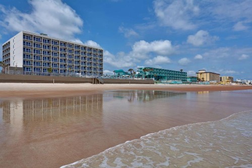 Home2 Suites Ormond Beach Oceanfront FL - image 4