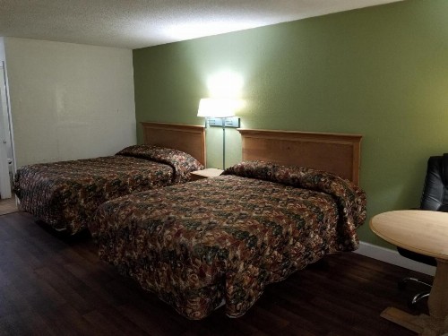 Econo Inn - Ormond Beach - image 10