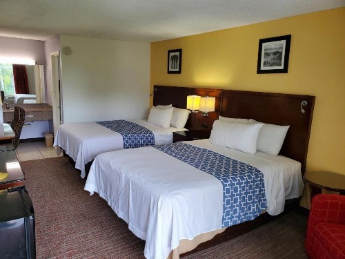 Econo Inn - Ormond Beach - image 8
