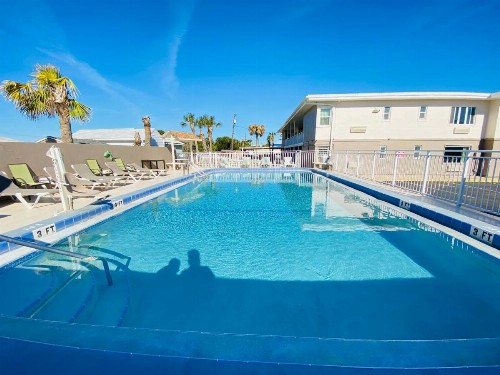 A 1 A Super Inn - image 10
