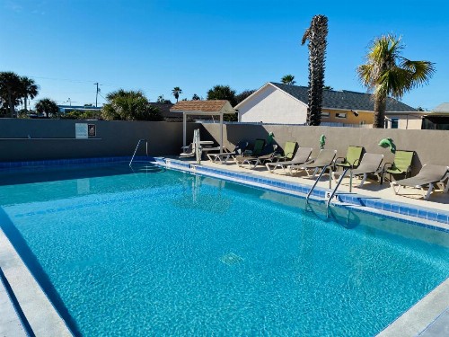 A 1 A Super Inn - image 11