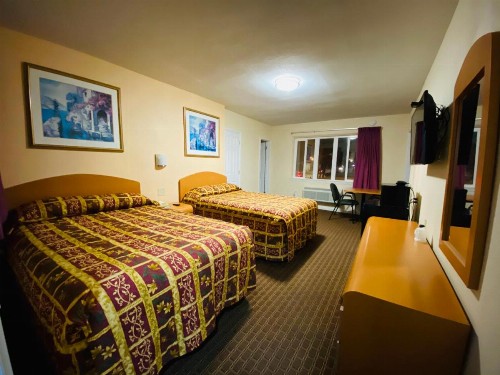 A 1 A Super Inn - image 18
