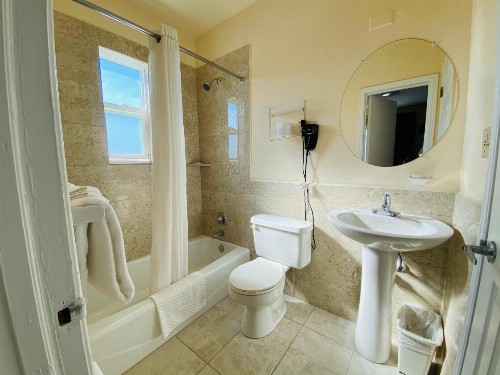 A 1 A Super Inn - image 25