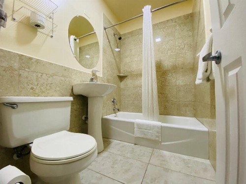 A 1 A Super Inn - image 26