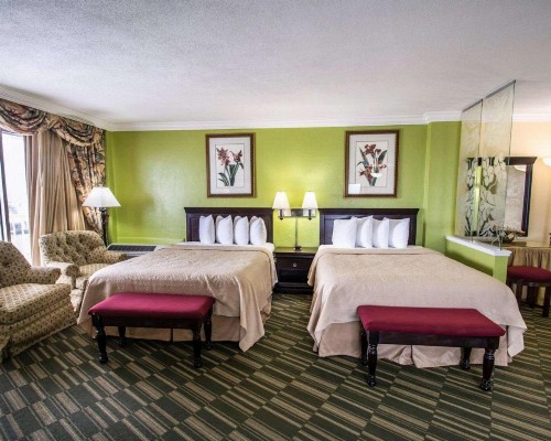 Quality Inn Oceanfront - image 28