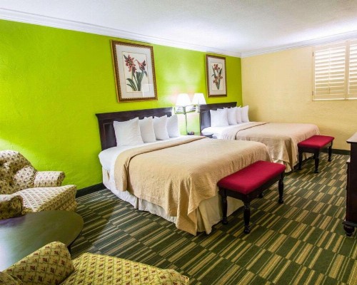 Quality Inn Oceanfront - image 30
