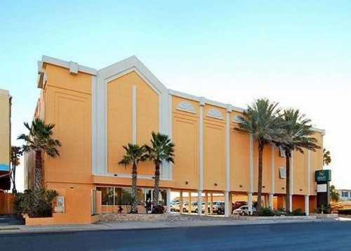 Quality Inn Oceanfront - image 8