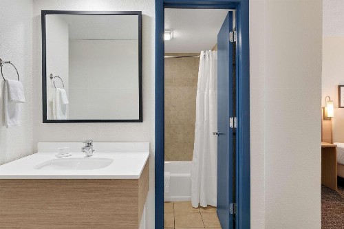 Best Western Castillo Del Sol - image 22