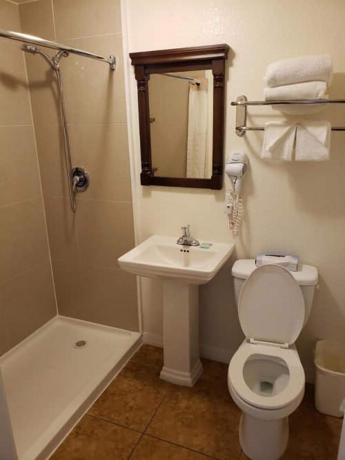 Oceanfront Inn and Suites - Ormond - image 4