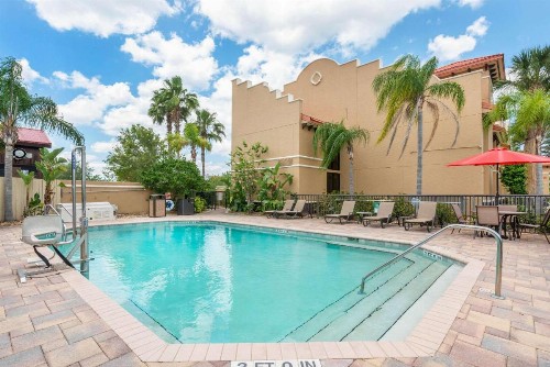 Clarion Inn Ormond Beach at Destination Daytona - image 10
