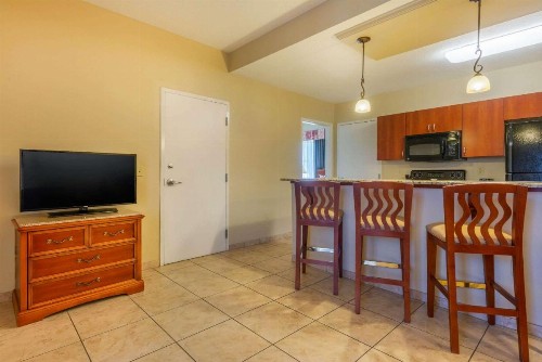 Clarion Inn Ormond Beach at Destination Daytona - image 32