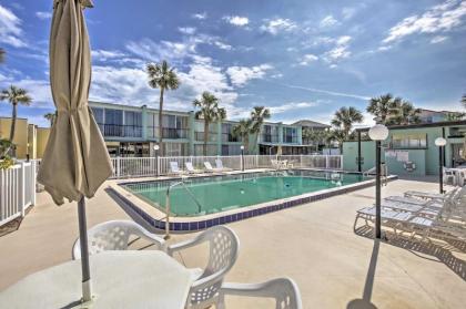 Ormond Beach Resorttownhouse Steps to Pool and Beach