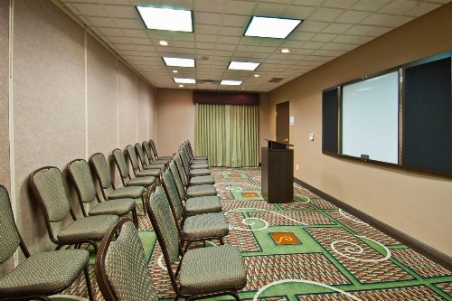 Holiday Inn Express and Suites Oro Valley an IHG Hotel - image 10