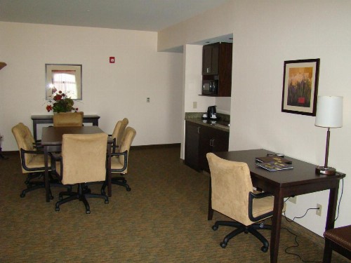 Holiday Inn Express and Suites Oro Valley an IHG Hotel - image 24