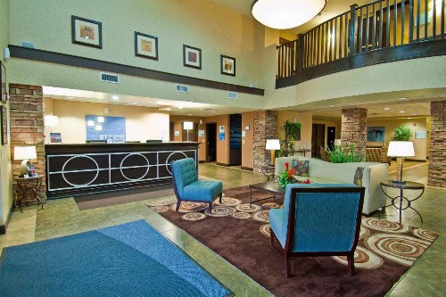 Holiday Inn Express and Suites Oro Valley an IHG Hotel - image 3