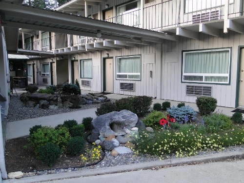 Konkolville Motel - image 6