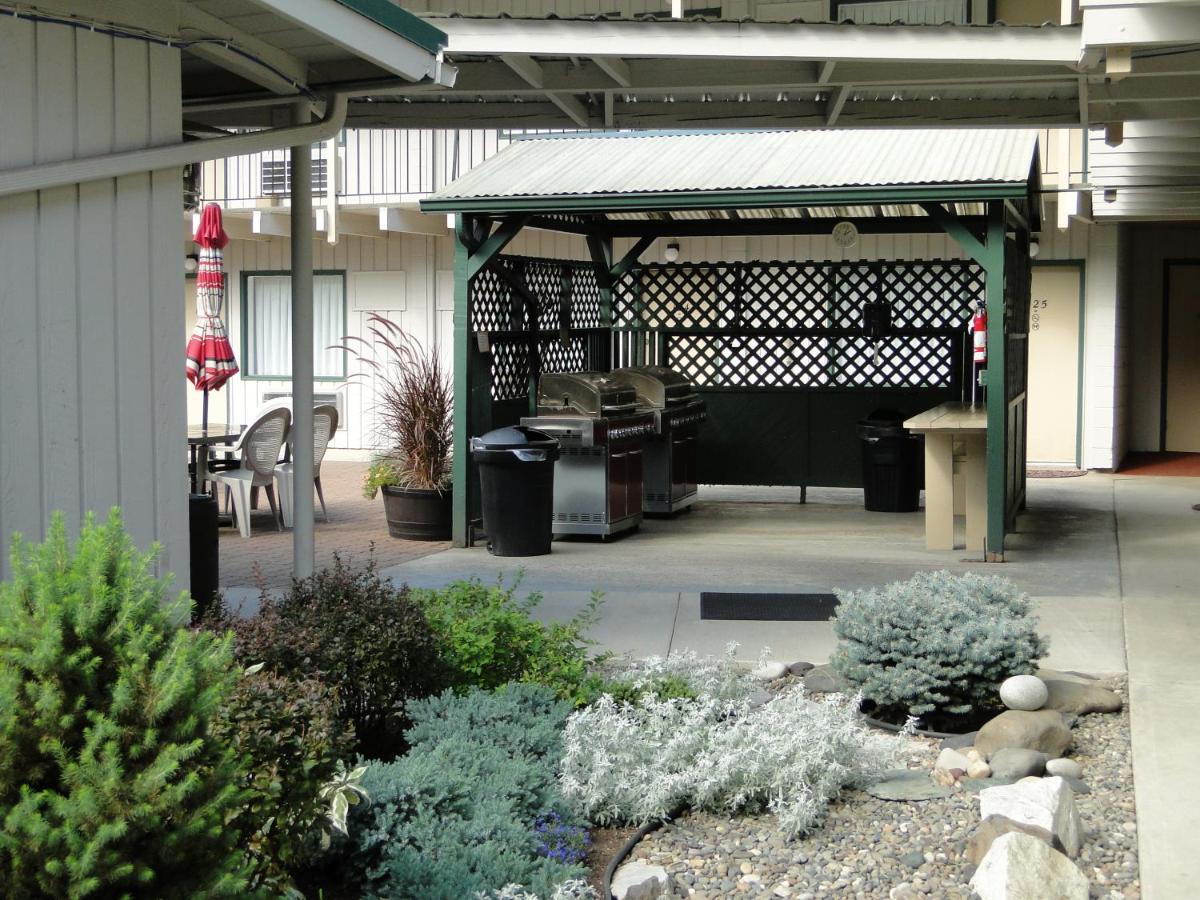 Konkolville Motel - image 7